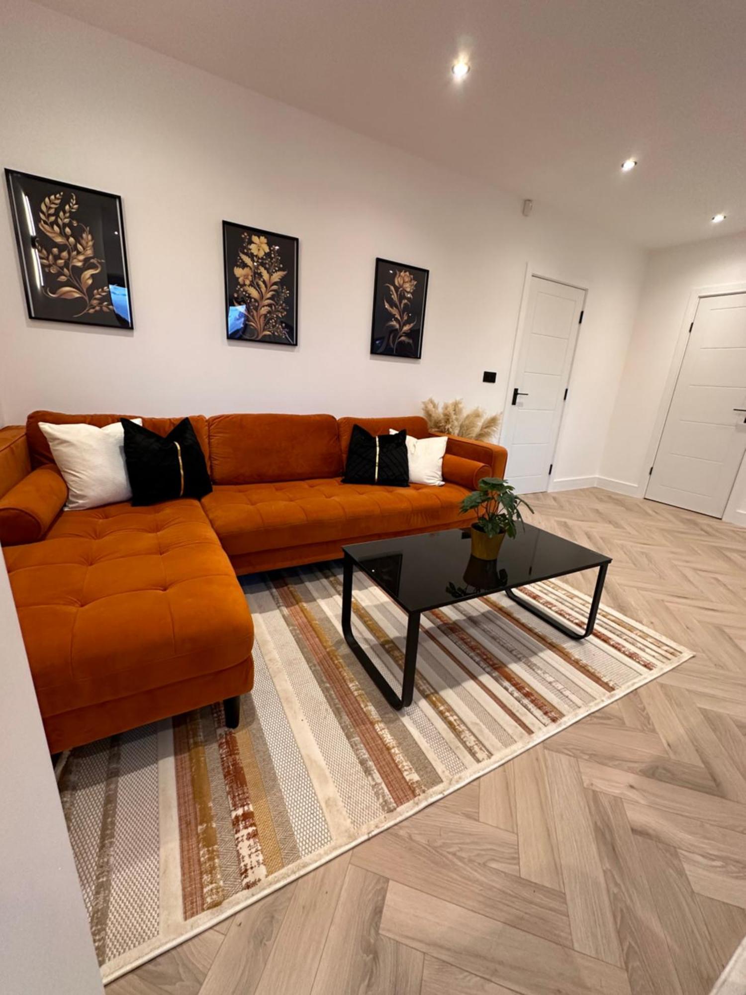 R5 - Luxury Private Ensuite Self-Contained Room - Newly Renovated Halesowen Extérieur photo
