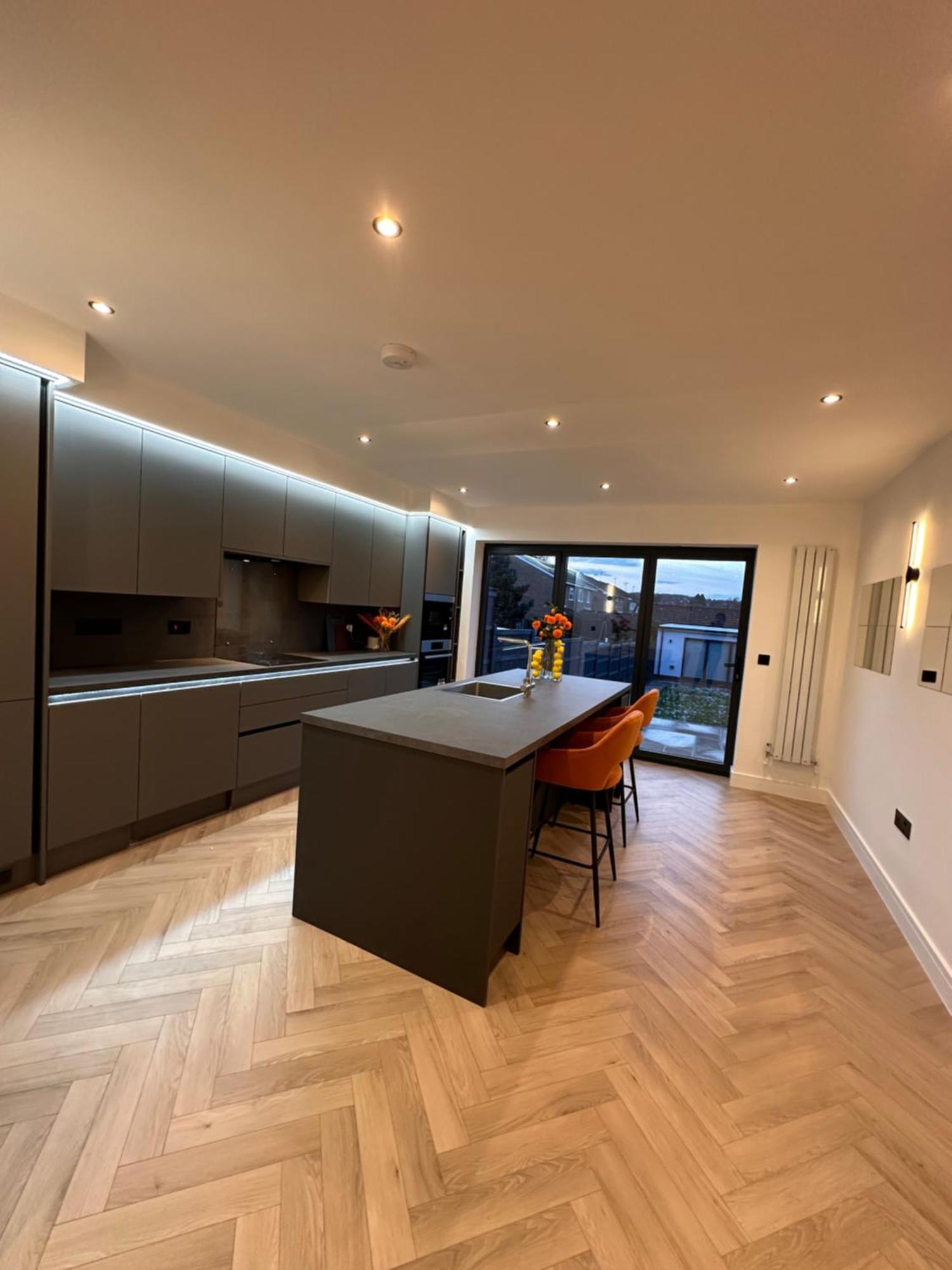 R5 - Luxury Private Ensuite Self-Contained Room - Newly Renovated Halesowen Extérieur photo